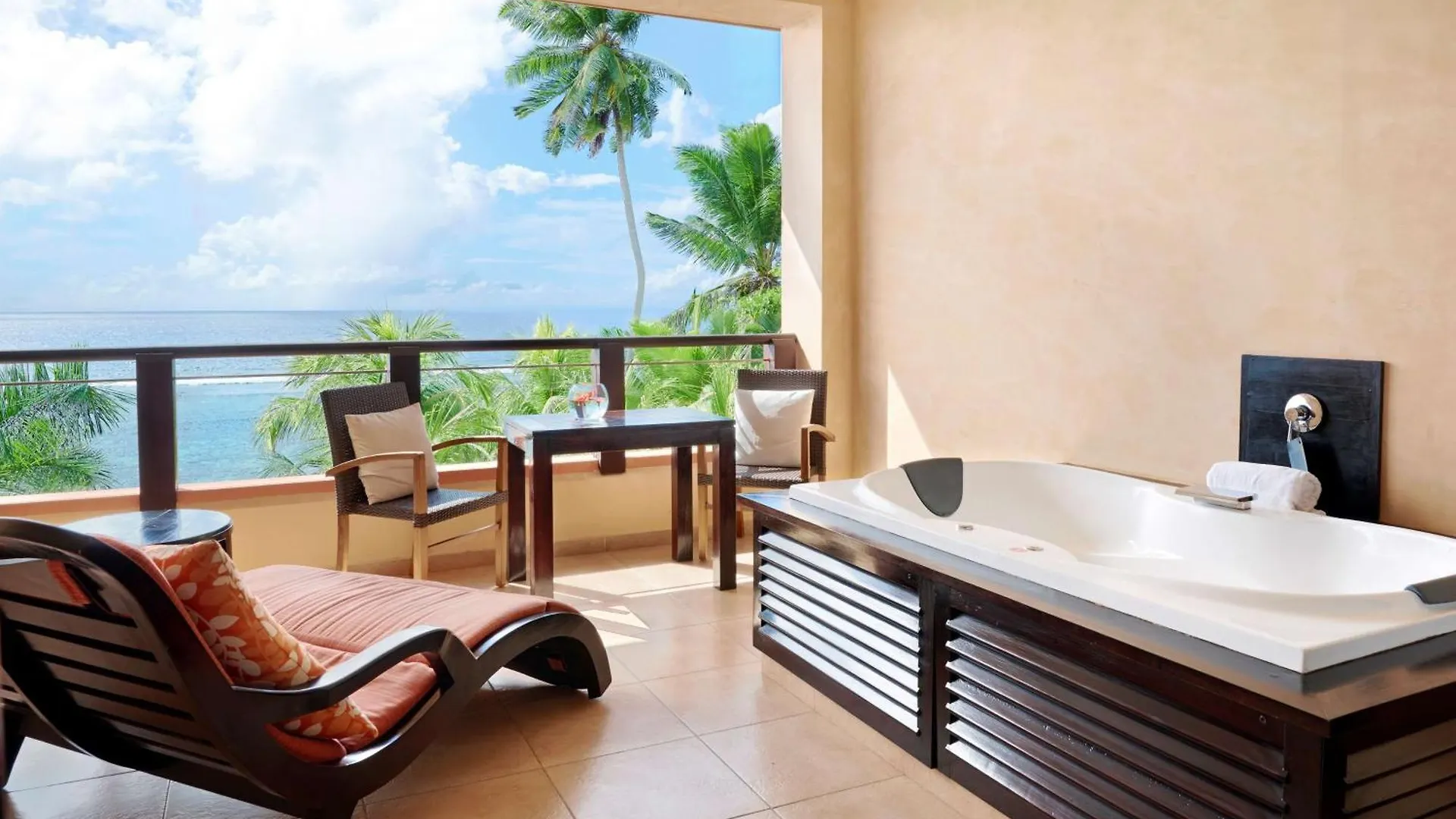 Doubletree By Hilton Seychelles Allamanda Resort & Spa Takamaka