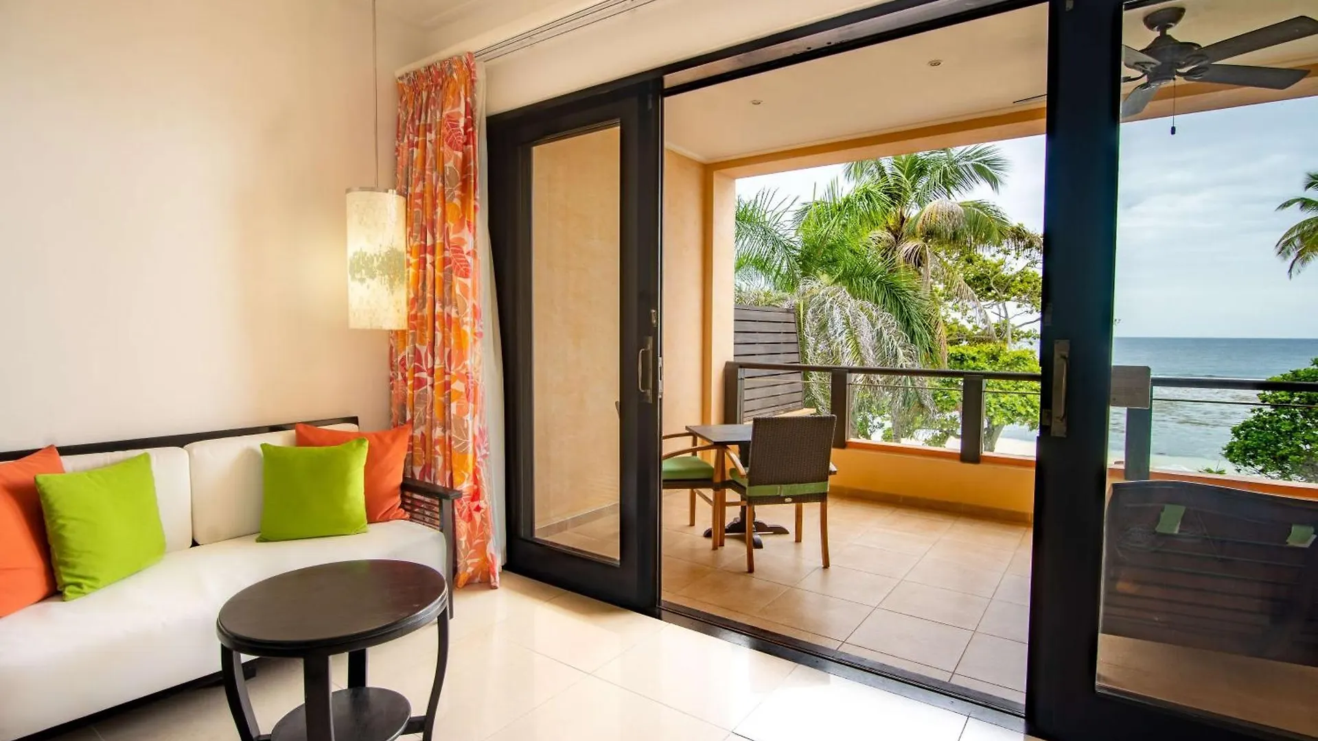 Doubletree By Hilton Seychelles Allamanda Resort & Spa Takamaka