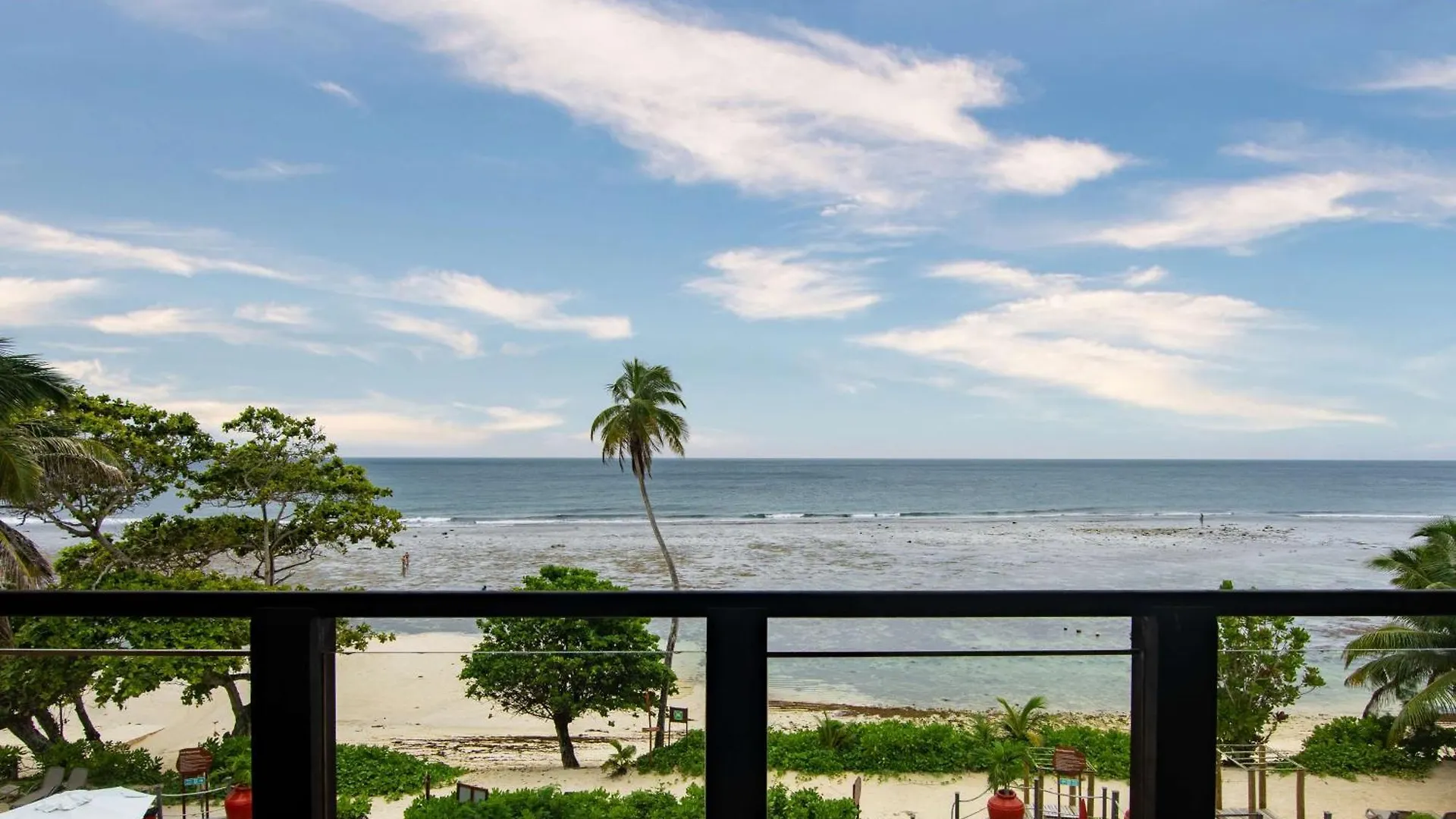 Doubletree By Hilton Seychelles Allamanda Resort & Spa Takamaka