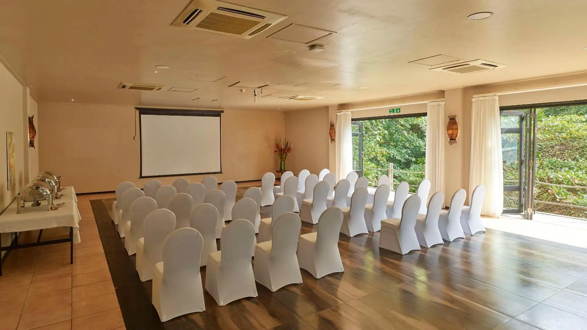 Doubletree By Hilton Seychelles Allamanda Resort & Spa Takamaka