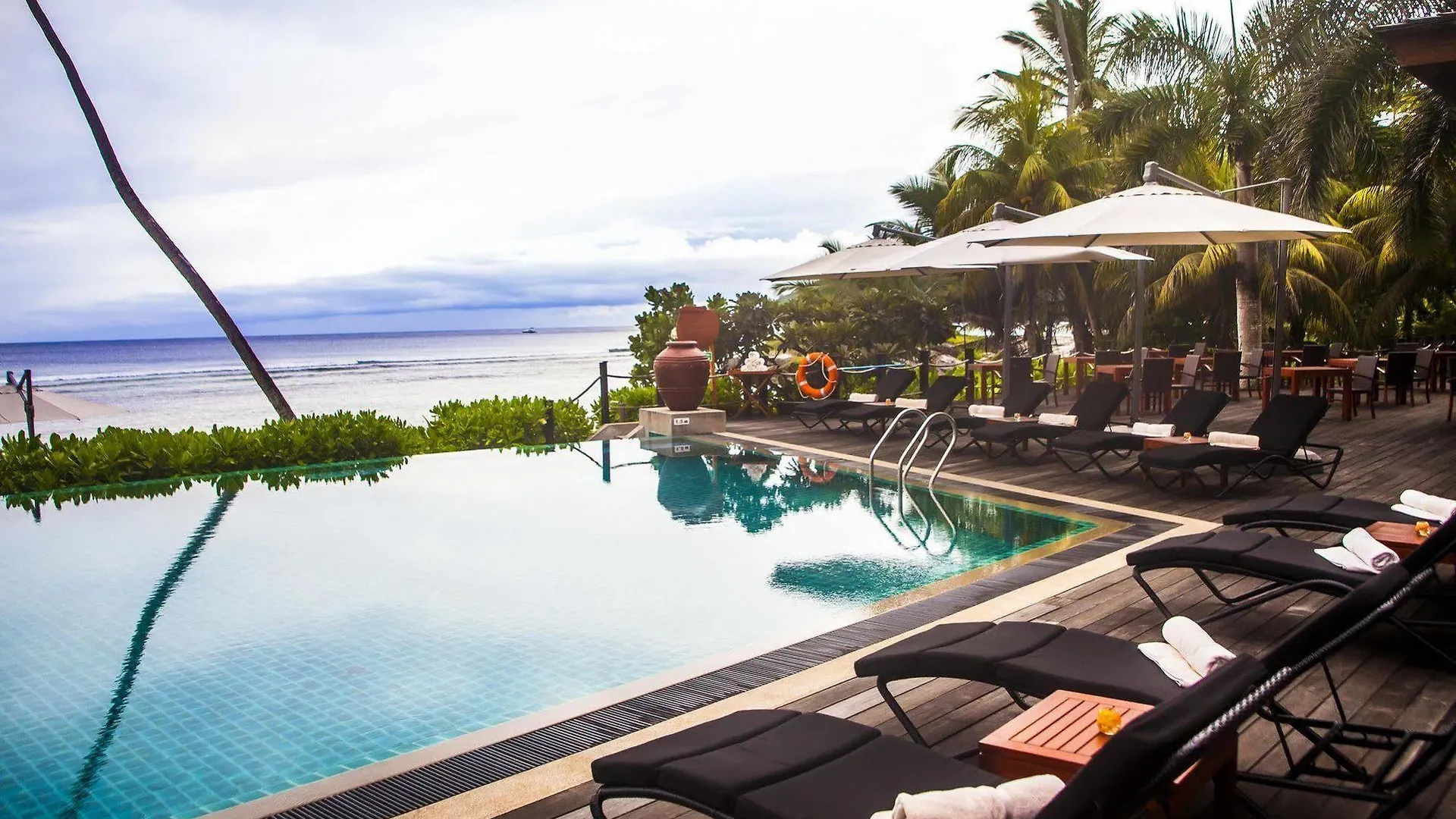 Doubletree By Hilton Seychelles Allamanda Resort & Spa Takamaka
