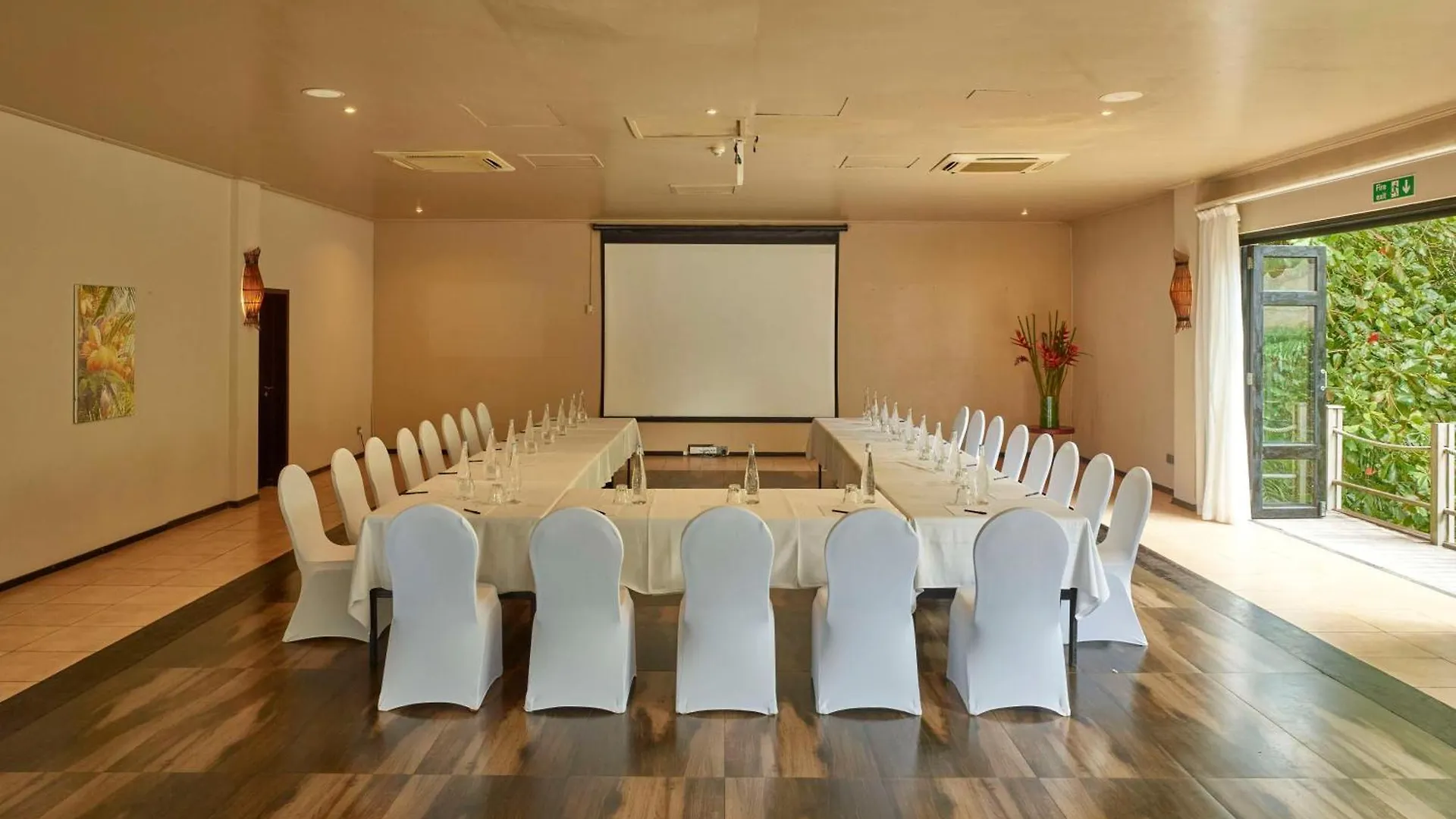 Doubletree By Hilton Seychelles Allamanda Resort & Spa Takamaka