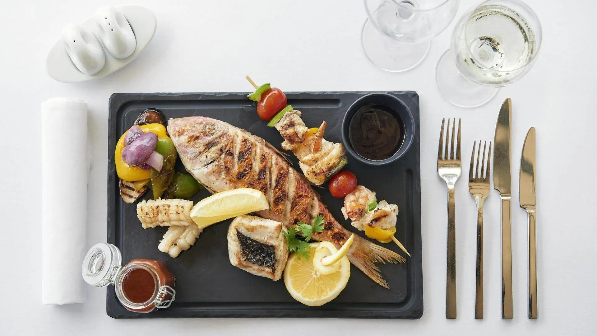 Doubletree By Hilton Seychelles Allamanda Resort & Spa Takamaka Seychelles