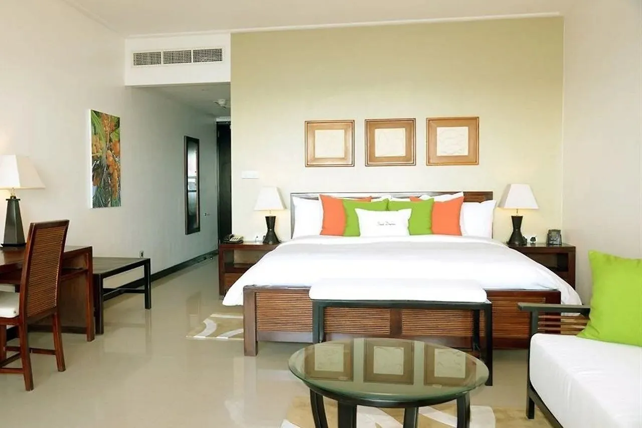 Doubletree By Hilton Seychelles Allamanda Resort & Spa Takamaka